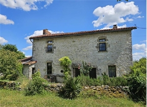 maison à la vente -   16450  SAINT CLAUD, surface 135 m2 vente maison - UBI473946167